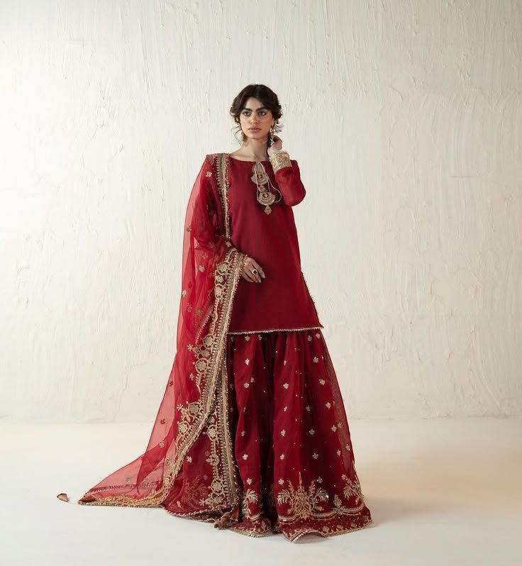 How to Accessorize Your Traditional Outfit Like a Pro download (17)